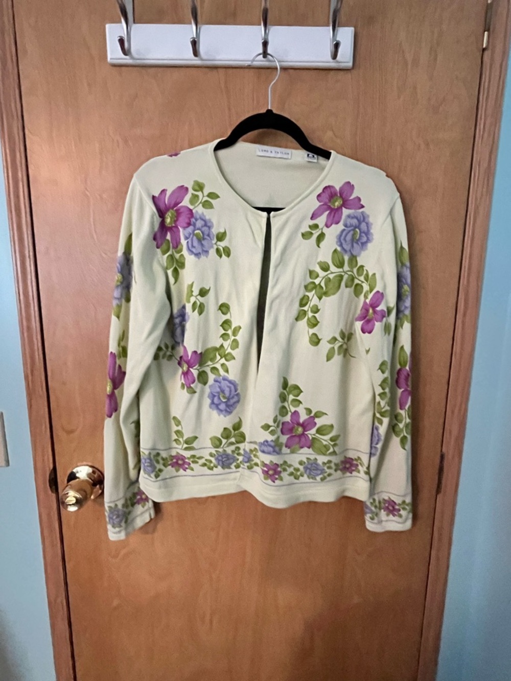 Lord & Taylor Green Floral Eye Hook Cardigan Purple Fuchsia Florals SZ Large EUC